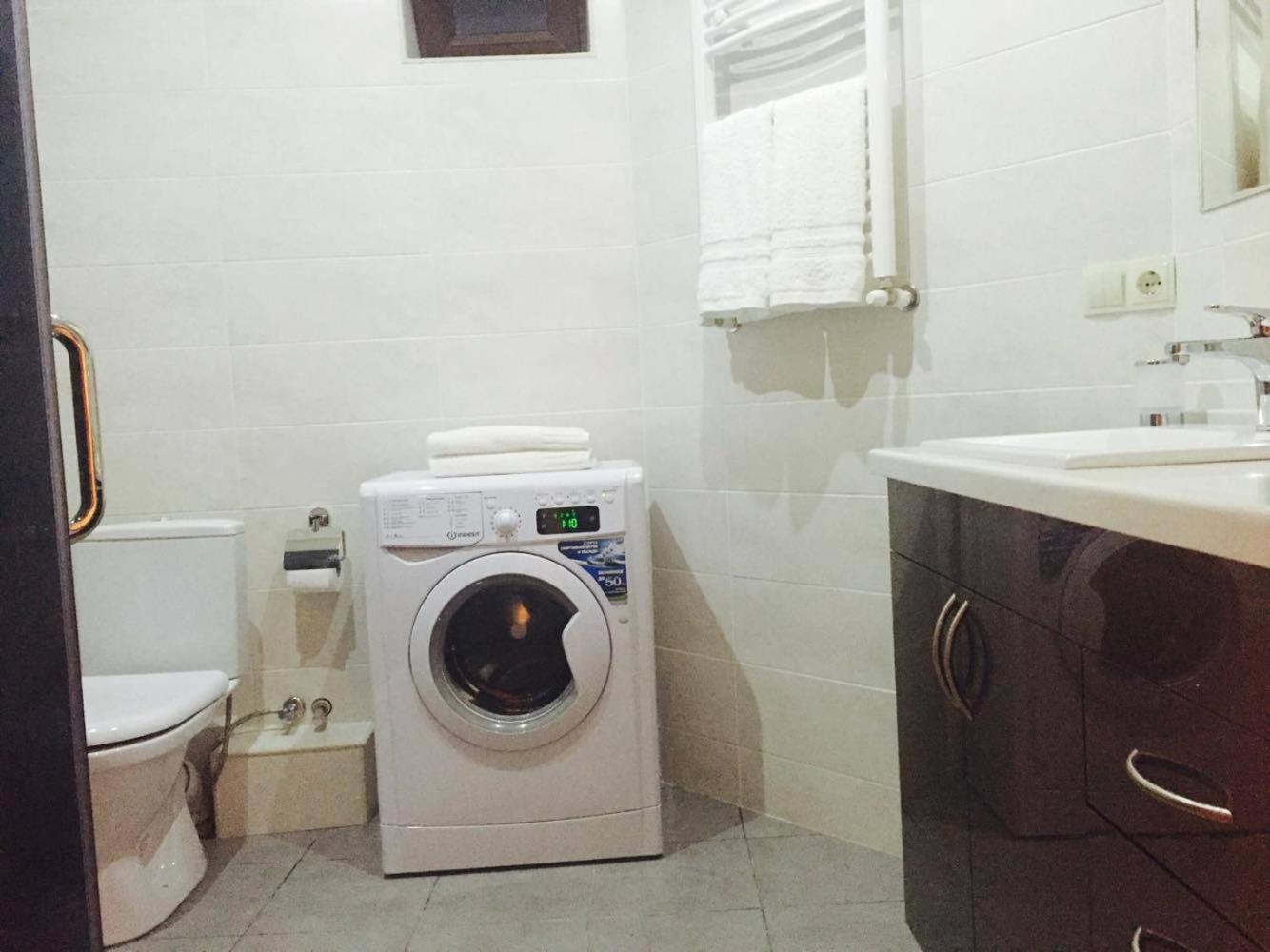 Bed and Breakfast House 41 Tbilisi Esterno foto