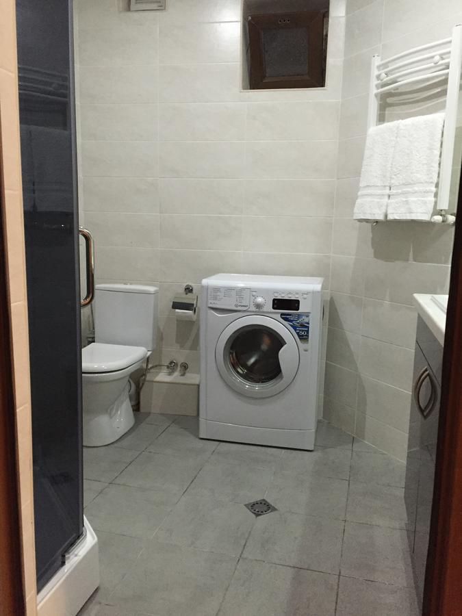 Bed and Breakfast House 41 Tbilisi Esterno foto